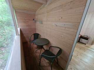 Мини-отель Оранжевое Солнце Лазаревское Двухкомнатный домик на 5 человек (1 этаж, балкон, ванна)-5